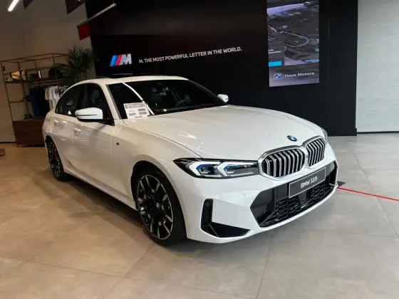 BMW 320i 2.0 16V TURBO FLEX M SPORT AUTOMÁTICO BMW 320i 2.0 16V TURBO FLEX M SPORT AUTOMÁTICO