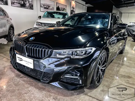 BMW 320i 2.0 16V TURBO FLEX M SPORT AUTOMÁTICO BMW 320i 2.0 16V TURBO FLEX M SPORT AUTOMÁTICO