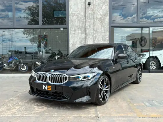 BMW 320i 2.0 16V TURBO FLEX M SPORT AUTOMÁTICO BMW 320i 2.0 16V TURBO FLEX M SPORT AUTOMÁTICO