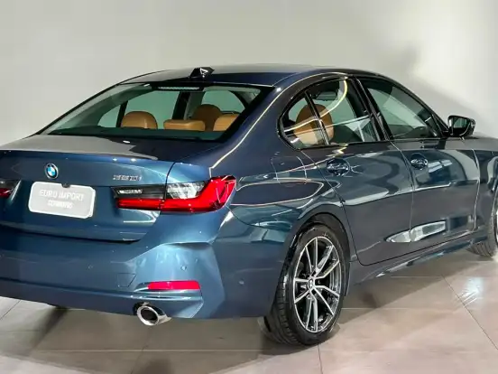 BMW-320i-2.0 16V TURBO FLEX SPORT GP AUTOMÁTICO BMW-320i-2025