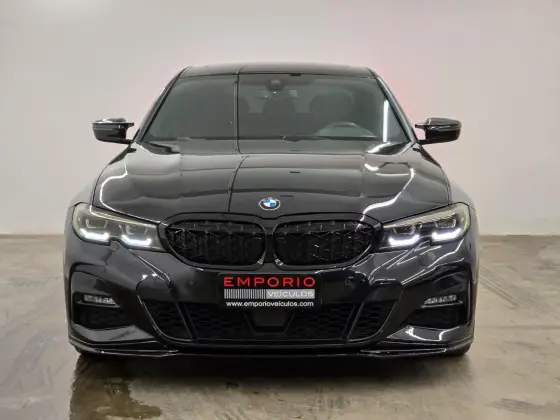 BMW 320i 2.0 16V TURBO GASOLINA M SPORT AUTOMÁTICO BMW 320i 2.0 16V TURBO GASOLINA M SPORT AUTOMÁTICO