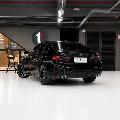 BMW-320i-2024