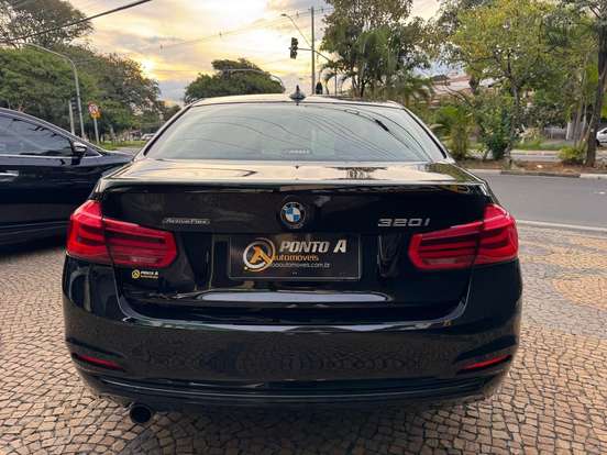 BMW-320i-2016