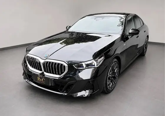 BMW 530e 2.0 TWINPOWER PHEV M SPORT AUTOMÁTICO BMW 530e 2.0 TWINPOWER PHEV M SPORT AUTOMÁTICO