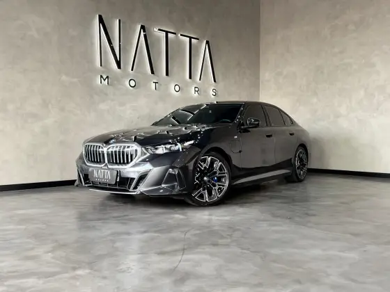 BMW 530e 2.0 TWINPOWER PHEV M SPORT AUTOMÁTICO BMW 530e 2.0 TWINPOWER PHEV M SPORT AUTOMÁTICO