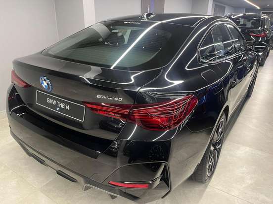 BMW-I4-2024