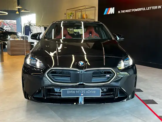 BMW-M 135i-2.0 16V TURBO GASOLINA XDRIVE STEPTRONIC BMW-M 135i-2026