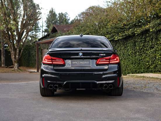 BMW-M5-2019