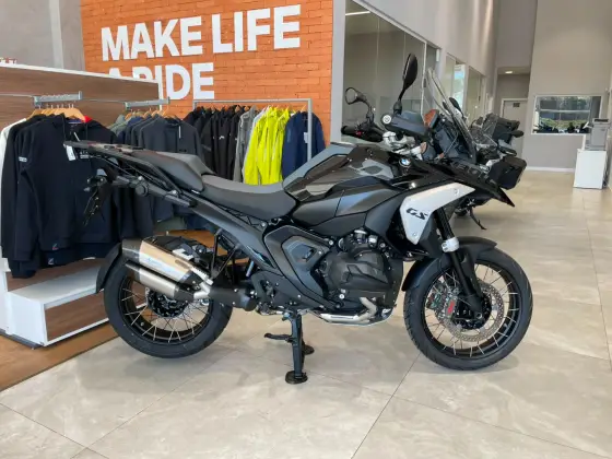 BMW R 1300 GS TRIPLE BLACK BMW R 1300 GS TRIPLE BLACK