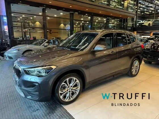 BMW X1 2.0 16V TURBO ACTIVEFLEX SDRIVE20I 4P AUTOMÁTICO BMW X1 2.0 16V TURBO ACTIVEFLEX SDRIVE20I 4P AUTOMÁTICO