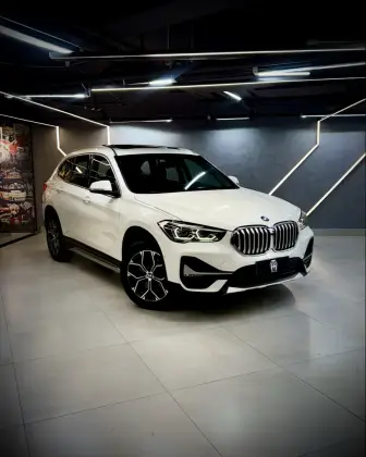 BMW X1 2.0 16V TURBO ACTIVEFLEX SDRIVE20I X-LINE 4P AUTOMÁTICO BMW X1 2.0 16V TURBO ACTIVEFLEX SDRIVE20I X-LINE 4P AUTOMÁTICO