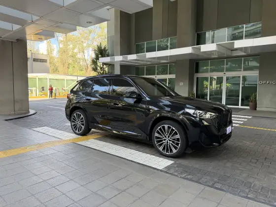 BMW X1 2.0 16V TURBO GASOLINA SDRIVE20I M SPORT STEPTRONIC BMW X1 2.0 16V TURBO GASOLINA SDRIVE20I M SPORT STEPTRONIC