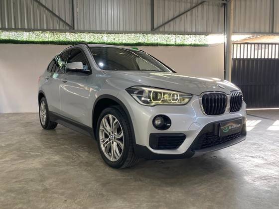 BMW X1 2.0 16V TURBO ACTIVEFLEX SDRIVE20I 4P AUTOMÁTICO