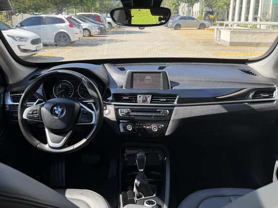 BMW-X1-2.0 16V TURBO ACTIVEFLEX SDRIVE20I X-LINE 4P AUTOMÁTICO BMW-X1-2017