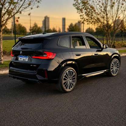 BMW-X1-2.0 16V TURBO GASOLINA SDRIVE20I X-LINE STEPTRONIC BMW-X1-2025