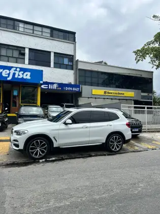 BMW X3 2.0 16V HÍBRIDO XDRIVE30E STEPTRONIC BMW X3 2.0 16V HÍBRIDO XDRIVE30E STEPTRONIC
