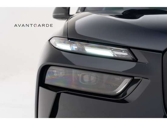 BMW-X7-2024