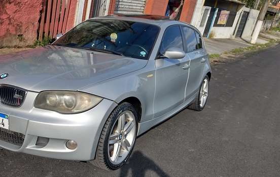 BMW-130i-2008