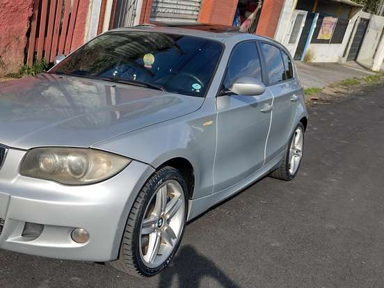 BMW-130i-3.0 SPORT HATCH 24V GASOLINA 4P AUTOMÁTICO BMW-130i-2008