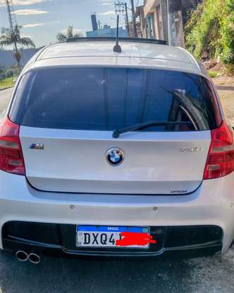 BMW-130i-2008