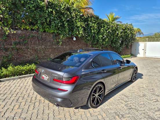 BMW-320i-2.0 16V TURBO GASOLINA M SPORT AUTOMÁTICO BMW-320i-2020