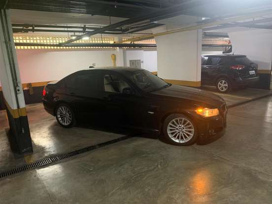 BMW-320i-2.0 TOP 16V GASOLINA 4P AUTOMÁTICO BMW-320i-2010