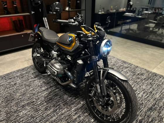 BMW R 12 