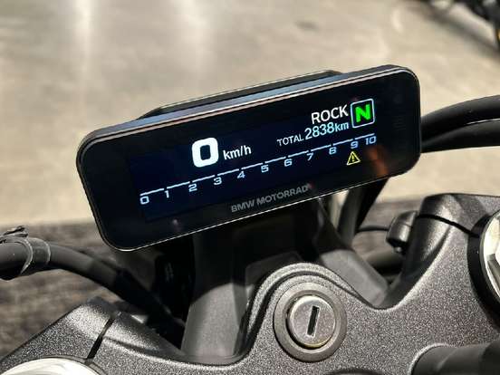 BMW-R 12 BMW-R 12-2024