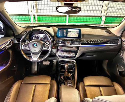 BMW-X1-2021