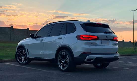 BMW-X5-2019