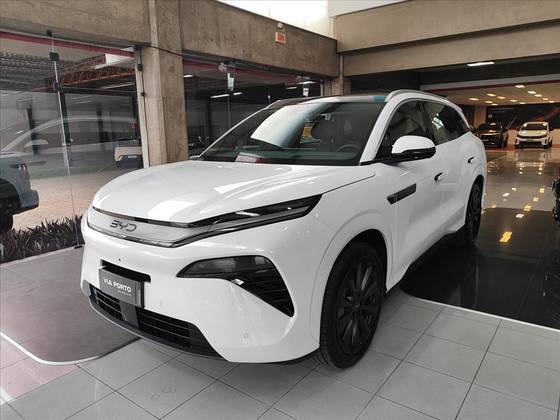 BYD ATTO 8 1.5 TURBO PHEV AWD AUTOMÁTICO