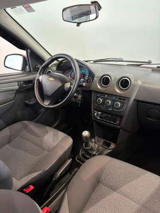 CHEVROLET-CELTA-2013