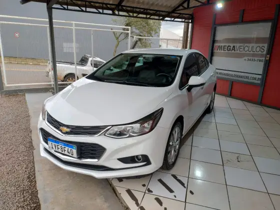 CHEVROLET CRUZE 1.4 TURBO LT 16V FLEX 4P AUTOMÁTICO CHEVROLET CRUZE 1.4 TURBO LT 16V FLEX 4P AUTOMÁTICO