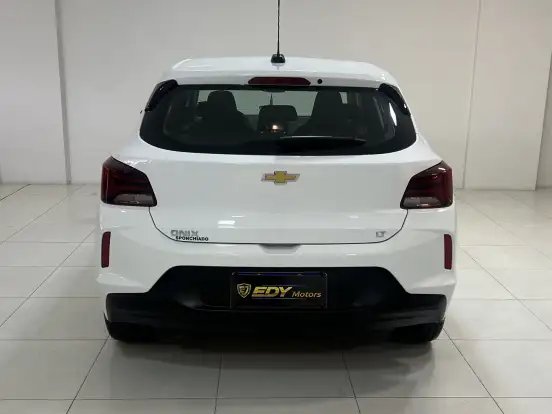CHEVROLET-ONIX-2022