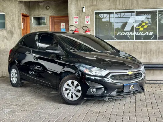 CHEVROLET ONIX 1.0 MPFI LT 8V FLEX 4P MANUAL CHEVROLET ONIX 1.0 MPFI LT 8V FLEX 4P MANUAL