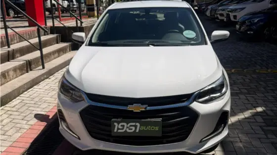 CHEVROLET ONIX 1.0 TURBO FLEX PREMIER AUTOMÁTICO CHEVROLET ONIX 1.0 TURBO FLEX PREMIER AUTOMÁTICO