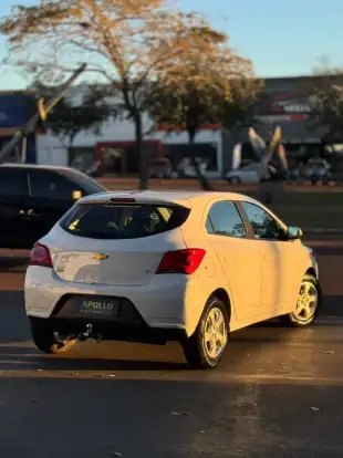 CHEVROLET-ONIX-2019