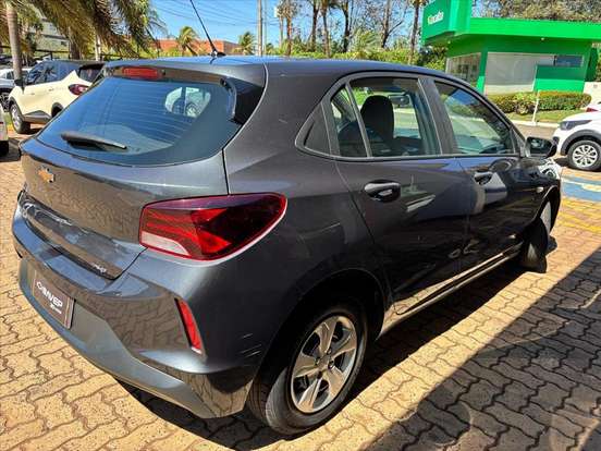 CHEVROLET-ONIX-2023