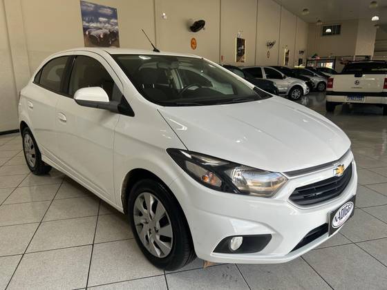 CHEVROLET ONIX 1.4 MPFI LT 8V FLEX 4P AUTOMÁTICO
