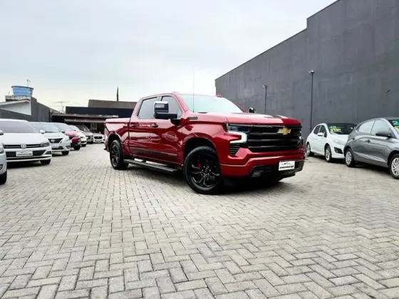 CHEVROLET SILVERADO 5.3 V8 GASOLINA 1500 HIGH COUNTRY 4X4 AUTOMÁTICO CHEVROLET SILVERADO 5.3 V8 GASOLINA 1500 HIGH COUNTRY 4X4 AUTOMÁTICO
