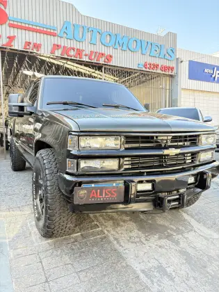 CHEVROLET SILVERADO 5.7 3500 K 4X4 CE V8 GASOLINA 2P AUTOMÁTICO CHEVROLET SILVERADO 5.7 3500 K 4X4 CE V8 GASOLINA 2P AUTOMÁTICO