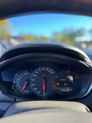 CHEVROLET-TRACKER-2019