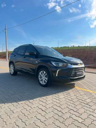 CHEVROLET-TRACKER-2021