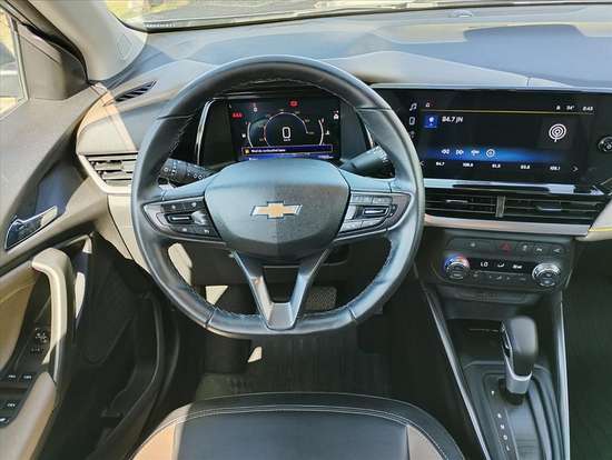 CHEVROLET-TRACKER-2025