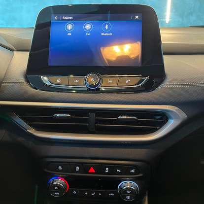 CHEVROLET-TRACKER-2020