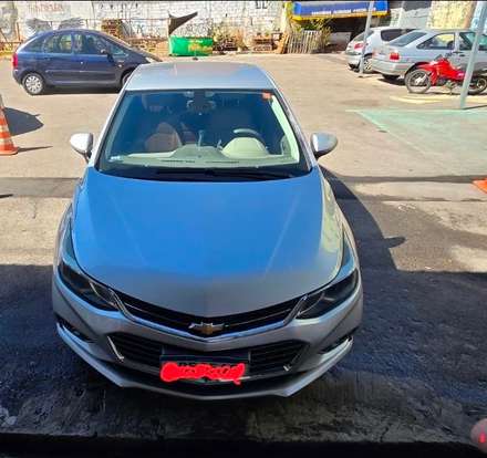 CHEVROLET-CRUZE-2018