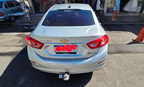 CHEVROLET-CRUZE-2018