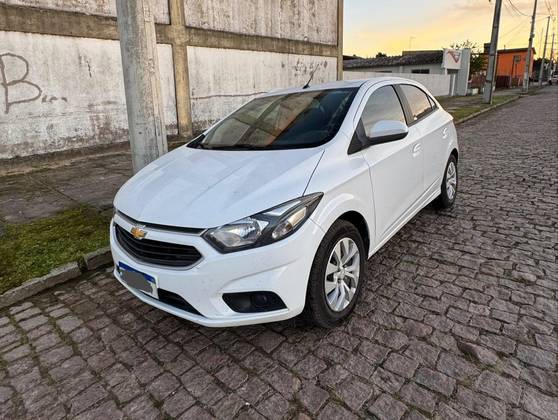 CHEVROLET ONIX 1.4 MPFI LT 8V FLEX 4P MANUAL