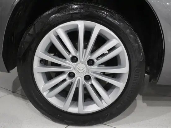 CITROËN-C4 LOUNGE-1.6 THP FLEX ORIGINE BVA CITROËN-C4 LOUNGE-2017