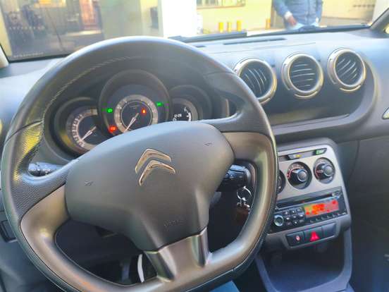 CITROËN-C3 PICASSO-1.5 FLEX GLX MANUAL CITROËN-C3 PICASSO-2013